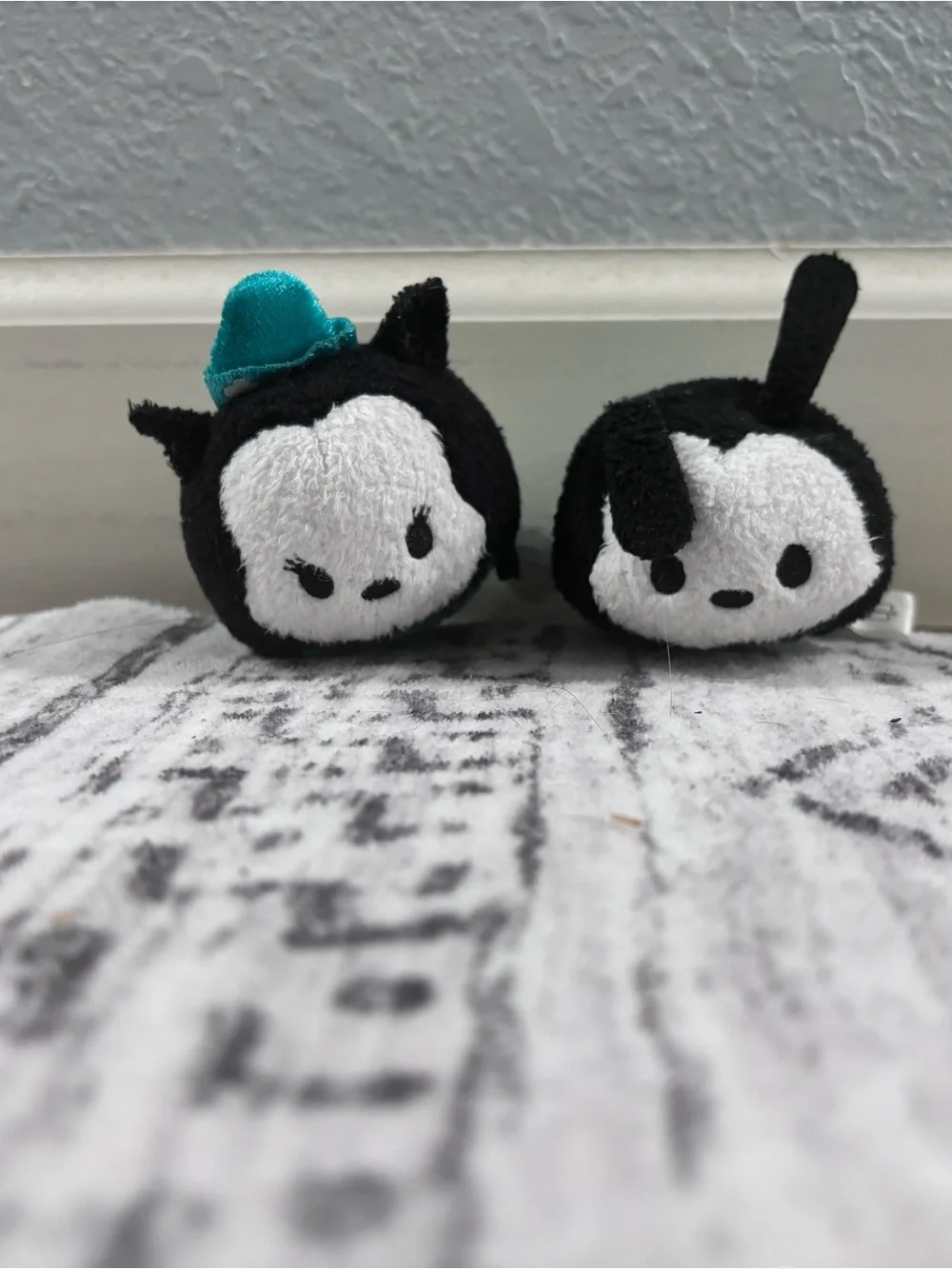 Disney Tsum Tsum Oswald and Ortensia Mini Plush Set